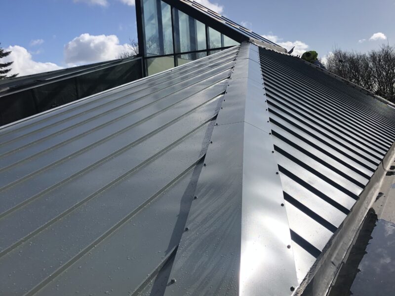 Cardiff - new Vieo roof